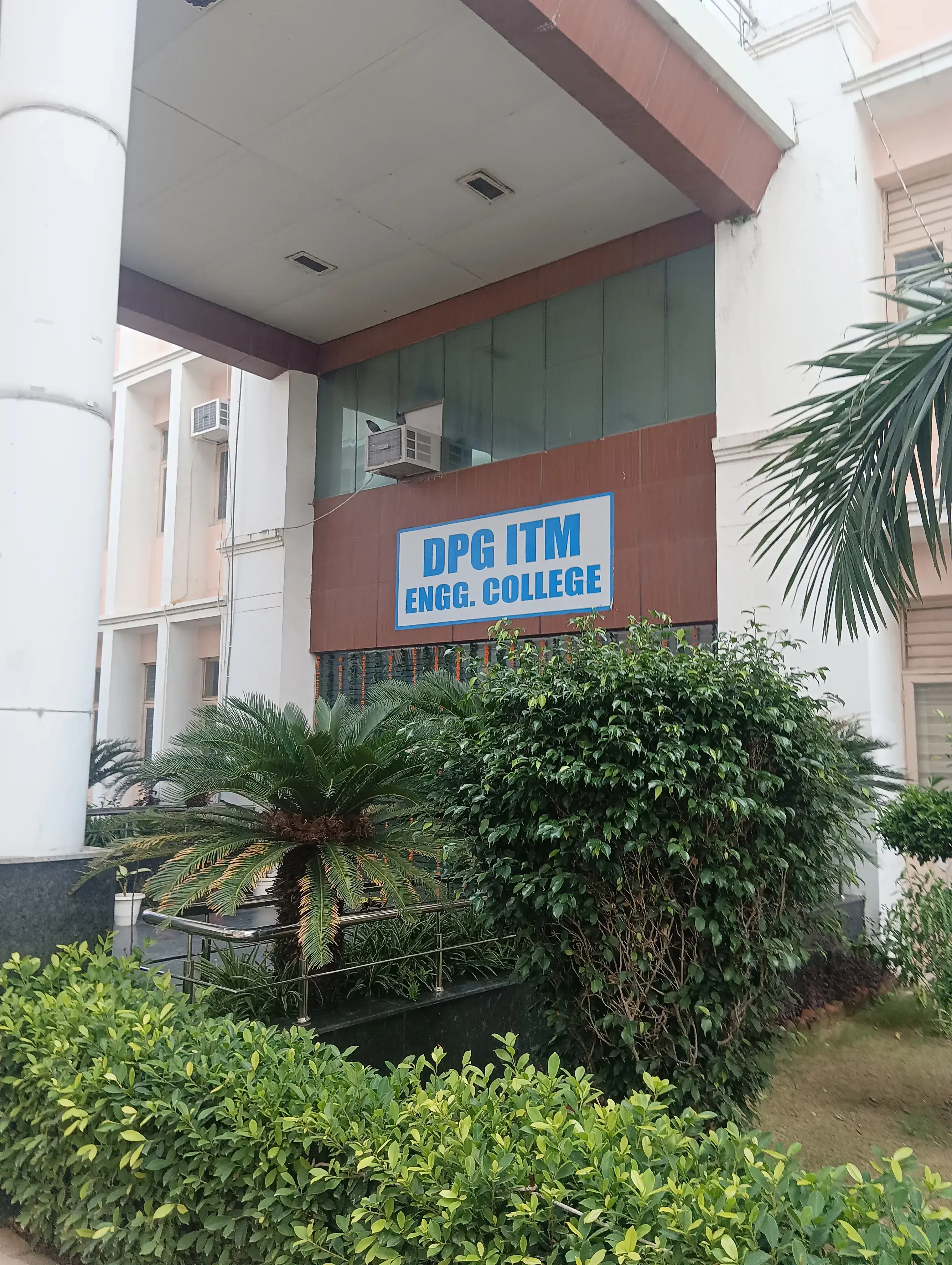 DPG Degree College Gurgaon Academic Infrastructure photo 5